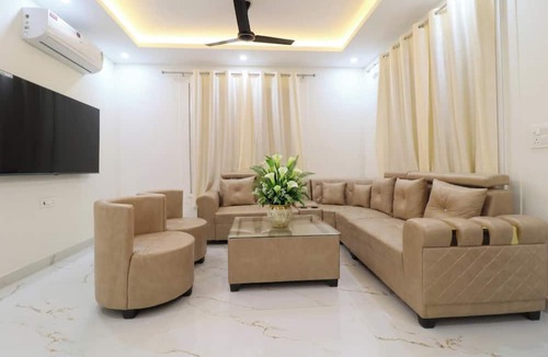 Noida Villa | 4 Bedroom Farmhouse With Private Pool In Noida