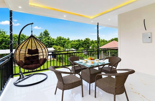 Noida Villa | 4 Bedroom Farmhouse With Private Pool In Noida