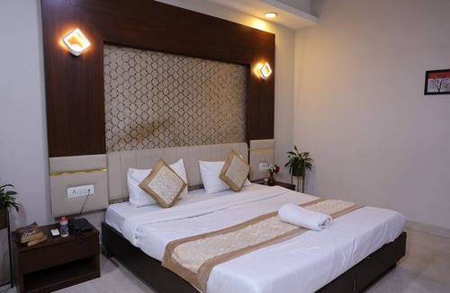 Jasola Hotel | Hotel Zen Inn