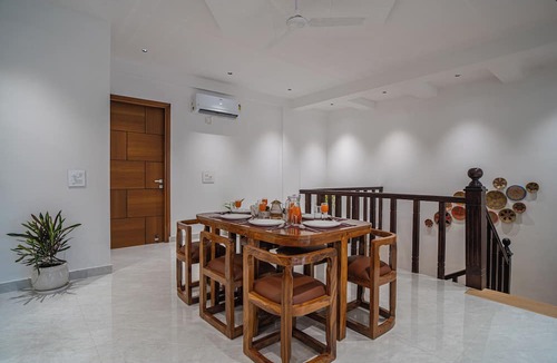 Bullawala Apartment | Alaya Stays Udgam Villas 5BHK Apartment