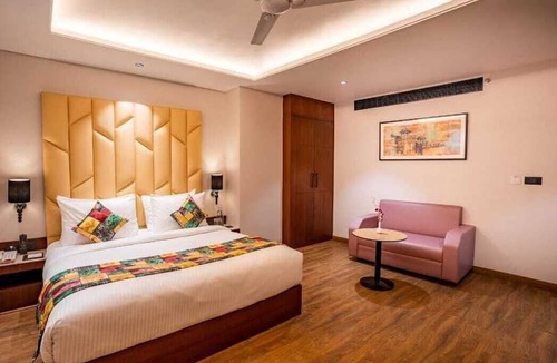 Taj Ganj Hotel | Hotel Raaj Palace