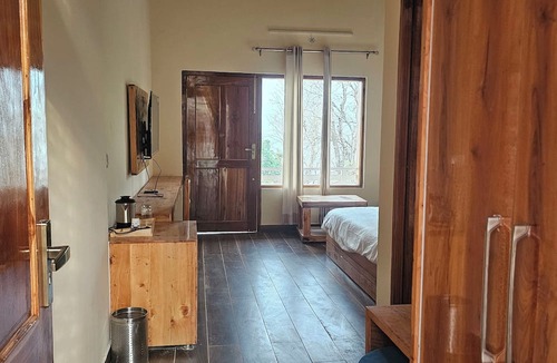 Shivanandi Hotel | Aamantran Stay S A Boutique Homestay