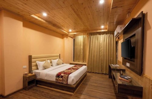 Fagu Hotel | Mist Valley By Zenia