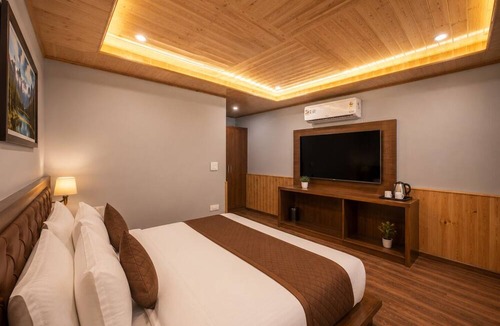 Fagu Hotel | Mist Valley By Zenia