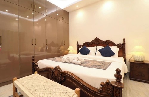 Sainik Farm Hotel | Hotel Casa Blanca 441