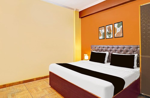 Dehradun House | Saver Single Sunshine Guest House