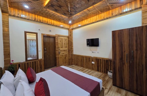 Chail Bed & Breakfast | The Wooden Nook Chail