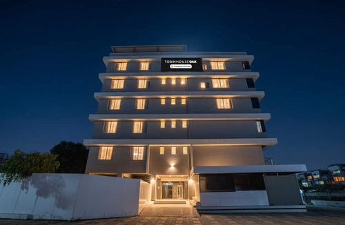 Dindori House | Townhouse Oak Trimurti Hills Nashik