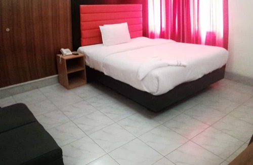 Uttara Hotel | Hotel Skylink