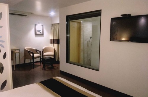 Vapi Hotel | Hotel The Blossom
