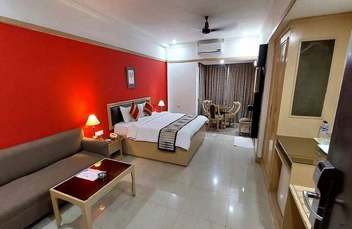 Dharmatala Hotel | Lytton Hotel