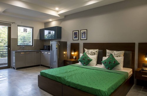 DLF Phase 3 Apartment | Perch Service Apartments DLF Cyber City
