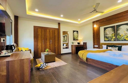 Vagator Hotel | Cozy Suite - Amani by BluO a Boutique Hotel in Goa
