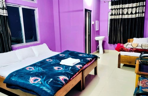 Bomdila Hotel | Spacious 8-bedroom hotel in Dirang with Wi-Fi access and Parking space available