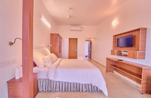Sea View Ward Villa | Alleppey Holiday Beach Resort VOYE HOMES