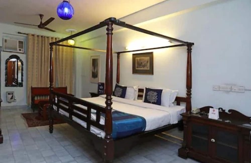 Noida Villa | Hotel Malhar Haveli