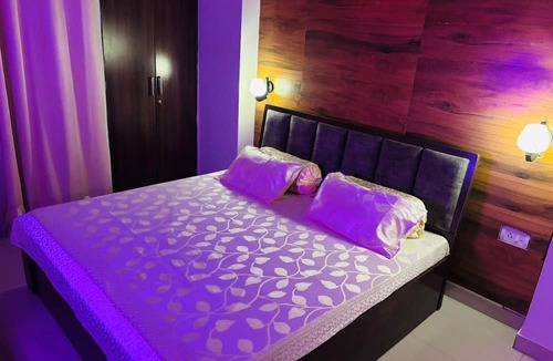 Bullawala Apartment | The Mussoorie Glow – Spacious 3BHK with Private Penthouse