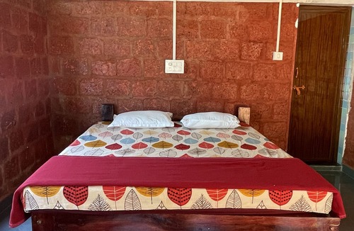 Kumta Cottage | Blue Waves Beach Stay