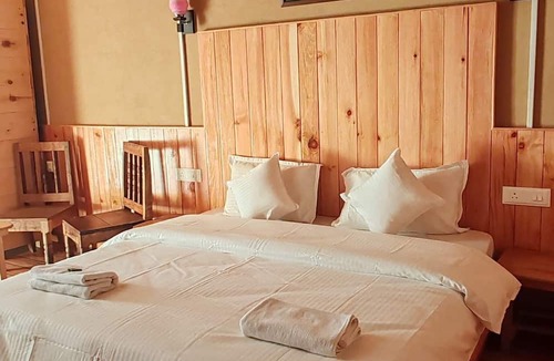 Banjar Cottage | Tirthan Riverside Cottage