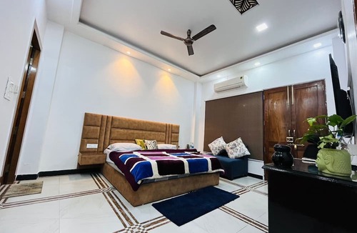 Mayapur House | Shreshth Homestay Haridwar