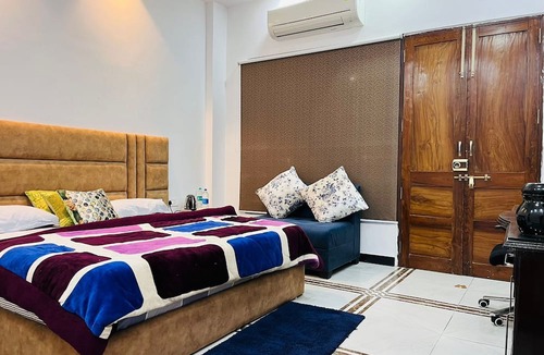 Mayapur House | Shreshth Homestay Haridwar