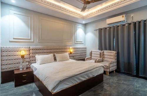 Ujjain Hotel | Shree Maa Vaishno Hotel and Resort