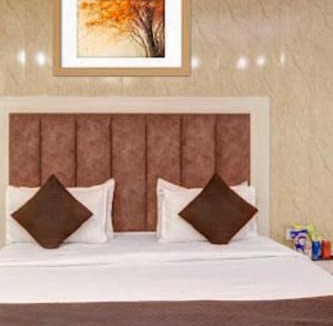 New Delhi Hotel | Hotel 7th Heaven - Newly Built Best Couple-Friendly Hotel in Delhi