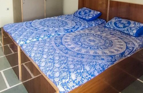 Kedarnath Apartment | Shivani Sharma Guest House