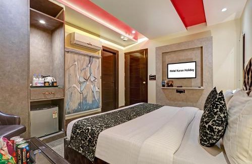 Pitampura Hotel | Hotel Karan Holidays Near Pitampura Metro Station