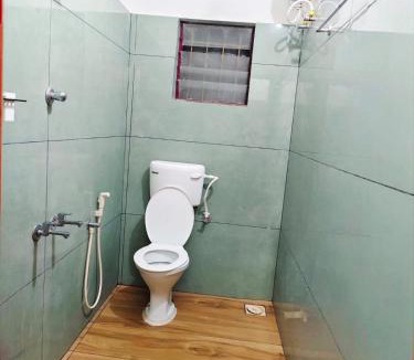 Kuppaayil Apartment | Swanthanam Devine stay