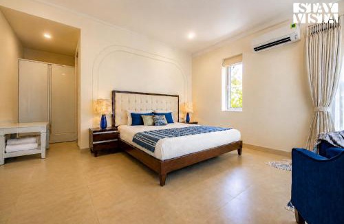 Saunta Vaddo Villa | StayVista at Villa Luxo with Pool & BBQ