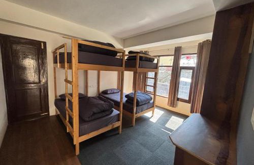 Narkanda Hostel | Hotel Nivasa, Narkanda