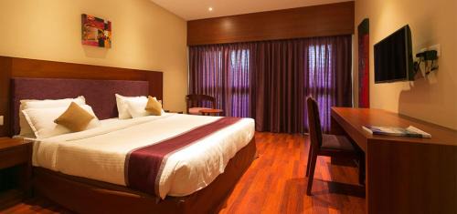 Thodupuzha Hotel | RiverBanks Madaparambil Resorts
