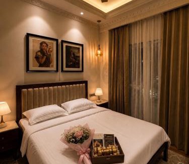 Gurugram Apartment | Rao Stays Luxury Studio on Golf Course Road