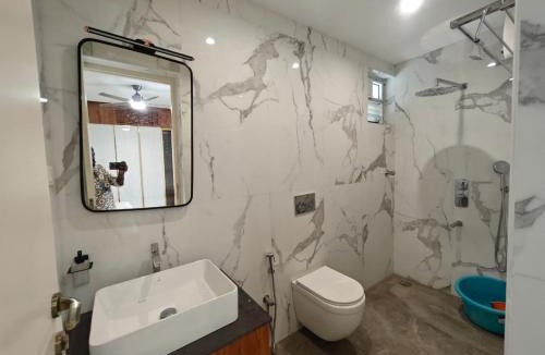 Madipakkam Hotel | Pinnacle by Apart Stayz Velachery