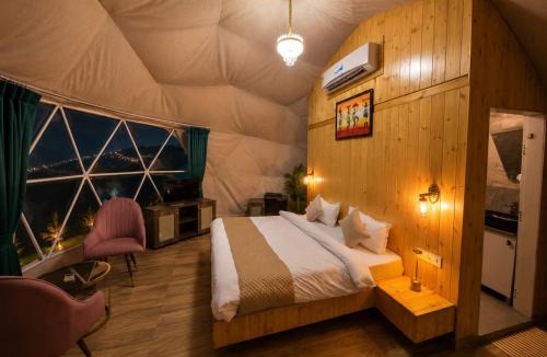Bullawala Hotel | Glamp by Edge Resort Premium Luxury Domes with Mountain Views