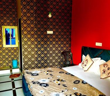 Dehradun Bed & Breakfast | Jolly hill stay
