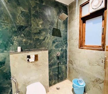 Malviya Nagar Hotel | Hotel fabulous - Malviya Nagar