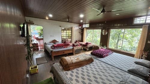 Kalakandur House | Doddakallu Betta Homestay Coorg