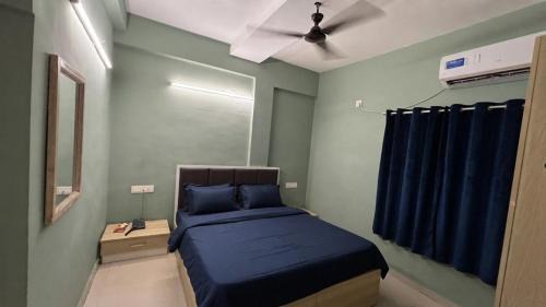 Bhowanipore Hotel | FabHotel Metro Stay