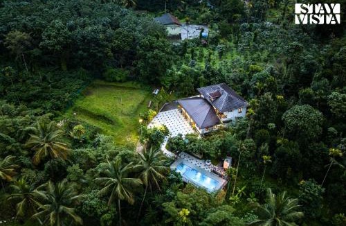 Vayittiri Villa | StayVista at Bougainville with Pool, BBQ