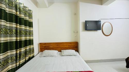 Dhaka Hotel | Green Garden