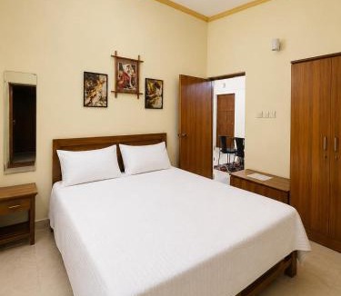 Calangute Hotel | Shiva Valley Retreat
