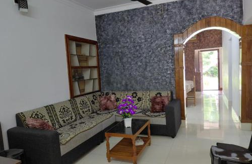 Muvattupuzha House | Eterna Cottage Muvattupuzha