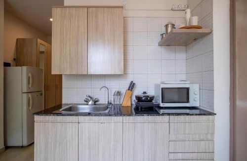 Sector 40 Apartment | BedChambers Serviced Apartments, Cyberpark