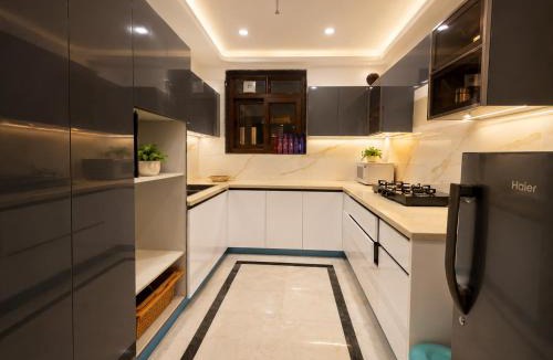 Vasant Kunj Apartment | Homlee-Gold-4BHK-Lift-Parking-Vasant Kunj