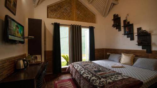 Thalayathimund Hotel | The Chill Inn 'Families Only' By Green Leaves
