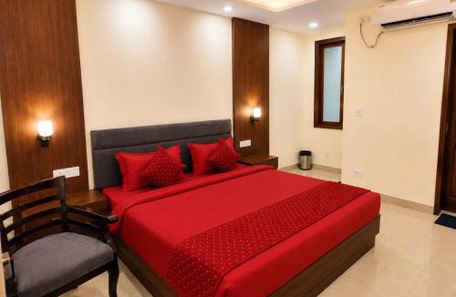 Baraula Hotel | Hotel The Urban Villa Sec-49 Noida