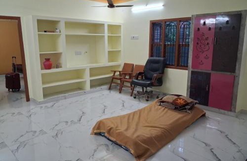 Mayiladuthurai Villa | Vasantham Homes 2 BHK Entire home