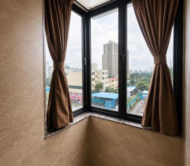 Baner Hotel | Hotel Pune Grand